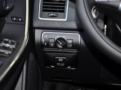 2015款 2.0T 自动 T5 个性运动版 5座