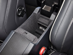 2015款 2.0T 自动 T5 个性运动版 5座