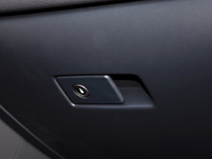 2015款 2.0T 自动 T5 个性运动版 5座