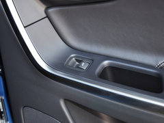 2015款 2.0T 自动 T5 个性运动版 5座