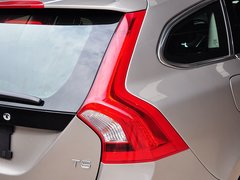 2015款 2.0T 自动 T5 智雅版