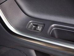 2015款 2.0T 自动 T5 智雅版