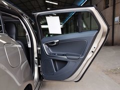2015款 2.0T 自动 T5 智雅版