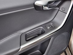 2015款 2.0T 自动 T5 智雅版