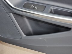 2015款 2.0T 自动 T5 智雅版