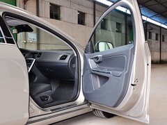 2015款 2.0T 自动 T5 智雅版