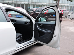 2015款 2.0T 自动 T5 智雅 个性运动版