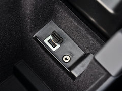 2015款 2.0T 自动 T5 智雅 个性运动版