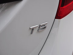 2015款 2.0T 自动 T5 智雅 个性运动版