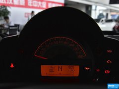 2014款 1.0 MHD 硬顶城市光波激情版
