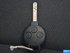 2014款 1.0 MHD 硬顶城市光波激情版