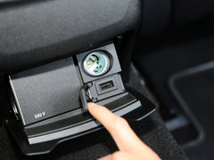 2015款 C 200 L 运动型