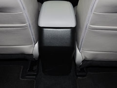 2014款 2.0i 自动 豪华版 5座