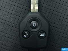 2014款 2.0i 自动 豪华版 5座