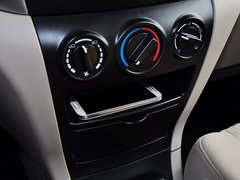 2014款 1.6L 手动 豪华型 7座 国V