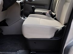 2014款 1.6L 手动 豪华型 7座 国V