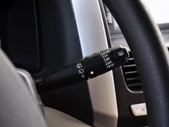 2014款 1.6L 手动 豪华型 7座 国V