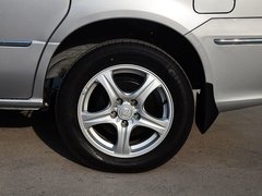2014款 1.6L 手动 豪华型 7座 国V