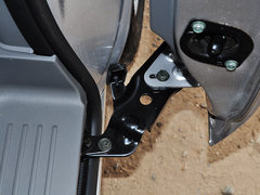 2014款 1.6L 手动 舒适型 7座 国IV
