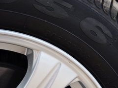 2014款 1.6L 手动 舒适型 7座 国IV
