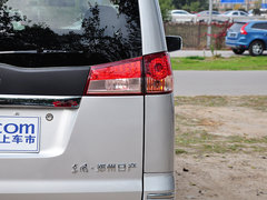 2014款 1.6L 手动 舒适型 7座 国IV