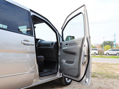 2014款 1.6L 手动 舒适型 7座 国IV