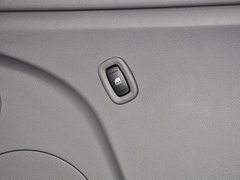 2014款 1.6L 手动 舒适型 7座 国IV