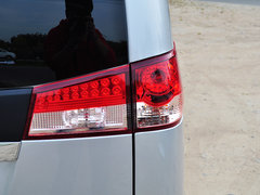 2014款 1.6L 手动 舒适型 7座 国IV