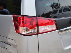 2014款 1.6L 手动 舒适型 7座 国IV