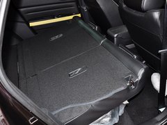 2014款 2.5L 自动 两驱尊贵版 5座