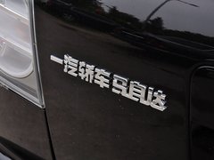 2014款 2.5L 自动 两驱尊贵版 5座
