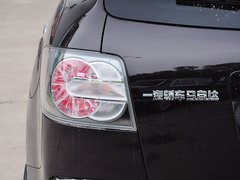 2014款 2.5L 自动 两驱尊贵版 5座