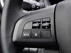 2014款 2.5L 自动 两驱尊贵版 5座