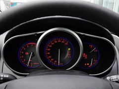 2014款 2.5L 自动 两驱尊贵版 5座