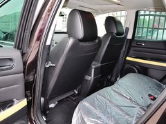 2014款 2.5L 自动 两驱尊贵版 5座