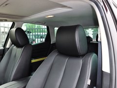 2014款 2.5L 自动 两驱尊贵版 5座