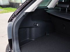 2014款 2.5L 自动 两驱尊贵版 5座