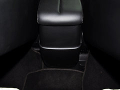 2014款 2.5L 自动 两驱尊贵版 5座