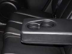 2014款 2.5L 自动 两驱尊贵版 5座