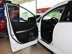 2014款 2.5L 自动 两驱尊贵版 5座