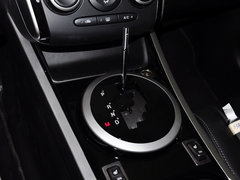 2014款 2.5L 自动 两驱尊贵版 5座