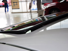 2014款 2.5L 自动 两驱尊贵版 5座