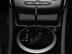 2014款 2.5L 自动 两驱尊贵版 5座