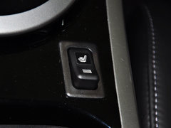 2014款 2.5L 自动 两驱尊贵版 5座