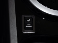 2014款 2.5L 自动 两驱尊贵版 5座