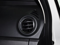 2014款 2.5L 自动 两驱尊贵版 5座