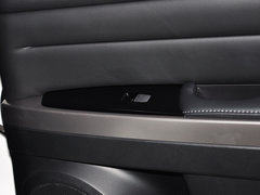 2014款 2.5L 自动 两驱尊贵版 5座