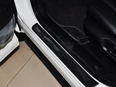 2014款 2.5L 自动 两驱尊贵版 5座
