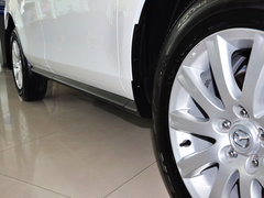 2014款 2.5L 自动 两驱尊贵版 5座