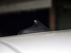 2014款 2.5L 自动 两驱尊贵版 5座